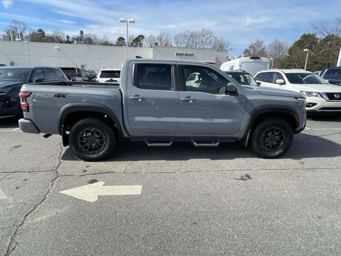 Used 2023 Nissan Frontier PRO-4X w/ Pro-4X Premium Package image 9