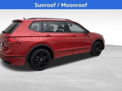 Used 2024 Volkswagen Tiguan SE R-Line image 2