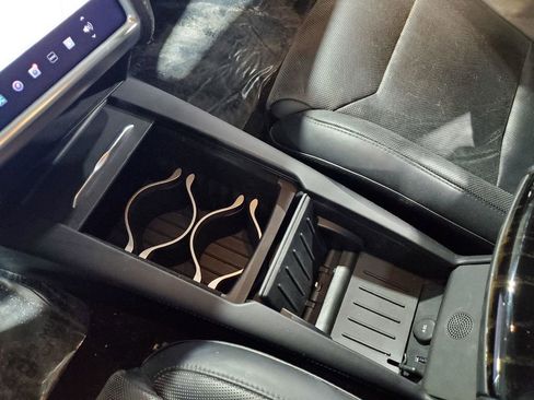 Used 2017 Tesla Model S 75D image 34