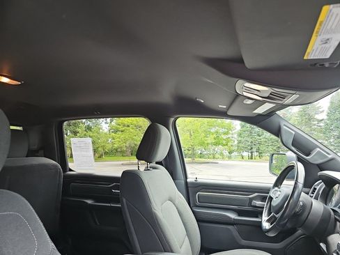 Used 2019 RAM 1500 Big Horn AWD/4WD image 12