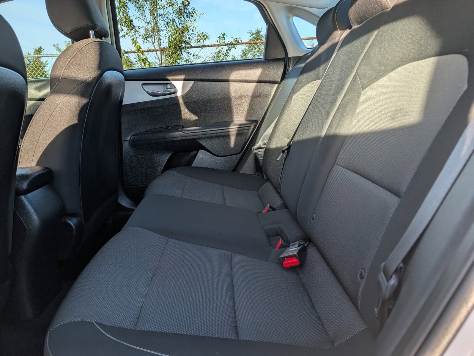 Used 2023 Kia Forte LXS w/ LXS Technology Package FWD image 18