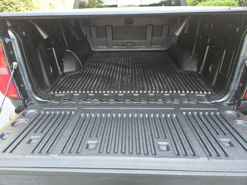 Used 2017 Chevrolet Colorado Z71 AWD/4WD image 31