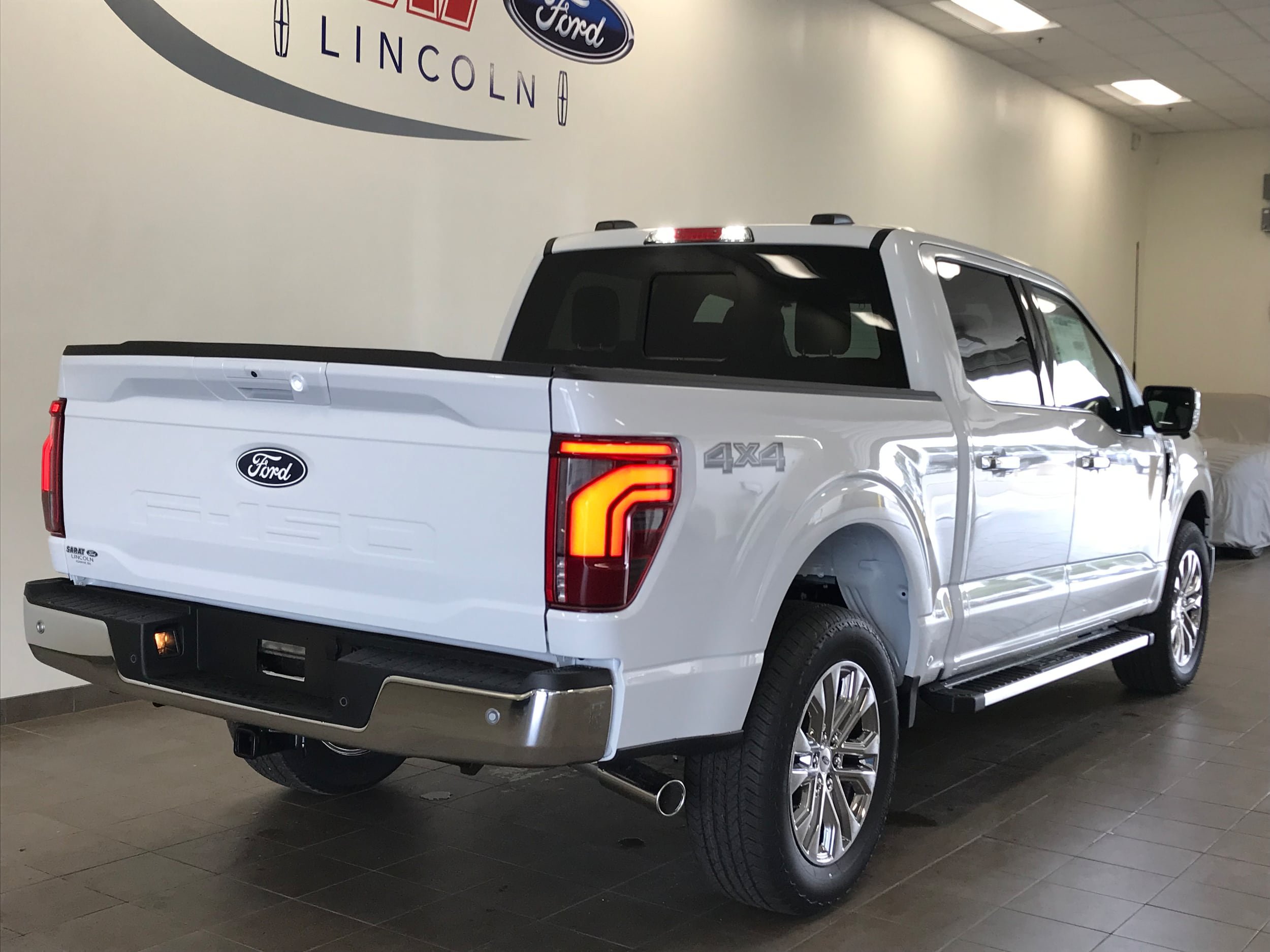 New 2026 Ford F150 Lariat w/ Equipment Group 501A Mid AWD/4WD image 7