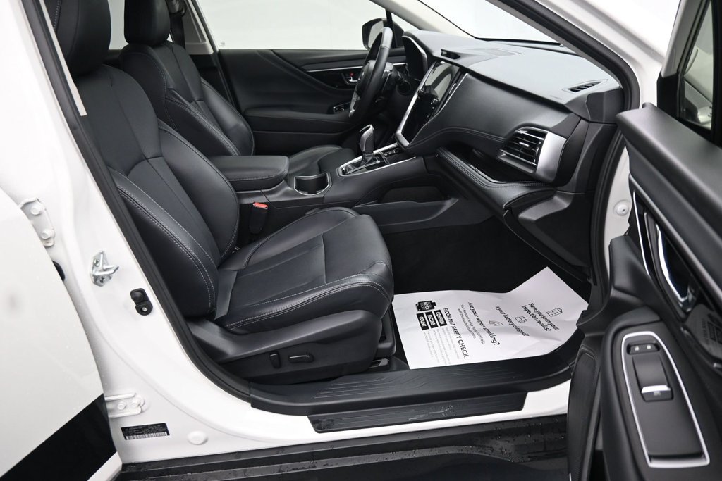 Used 2024 Subaru Outback Limited AWD/4WD image 13