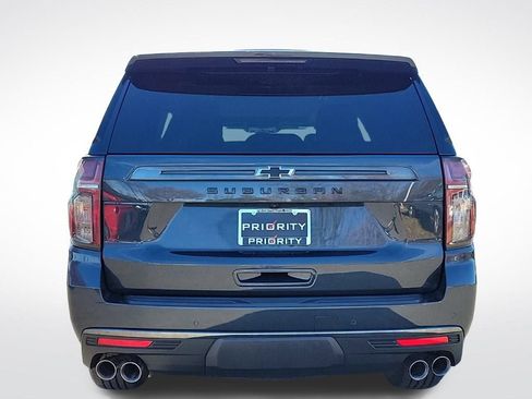 Used 2022 Chevrolet Suburban Z71 w/ Z71 Off-Road Package image 4