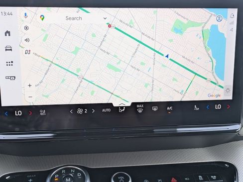 New 2025 Ford Expedition Active image 14