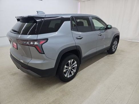 Used 2026 Chevrolet Equinox LT FWD image 15