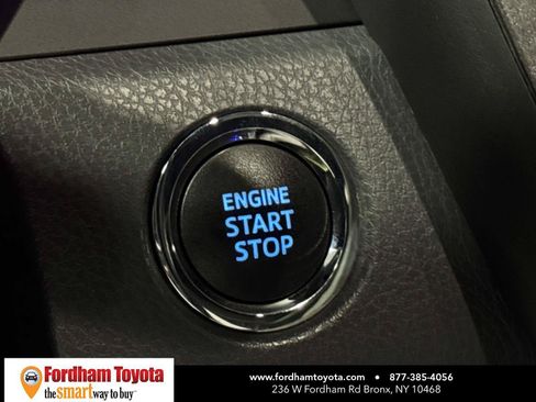 Used 2019 Toyota Camry XSE w/ Carpet Mat Package FWD image 27
