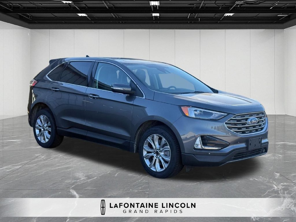 Used 2023 Ford Edge Titanium w/ Cold Weather Package AWD/4WD image 7