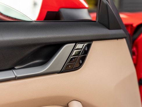 Certified 2021 Porsche 911 Carrera 4S image 29