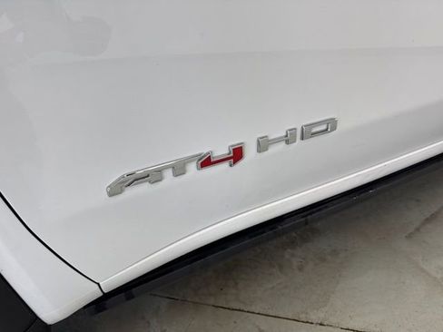 Used 2021 GMC Sierra 2500 AT4 w/ AT4 Premium Plus Package image 7