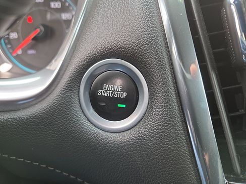 Certified 2023 Chevrolet Traverse LT image 31