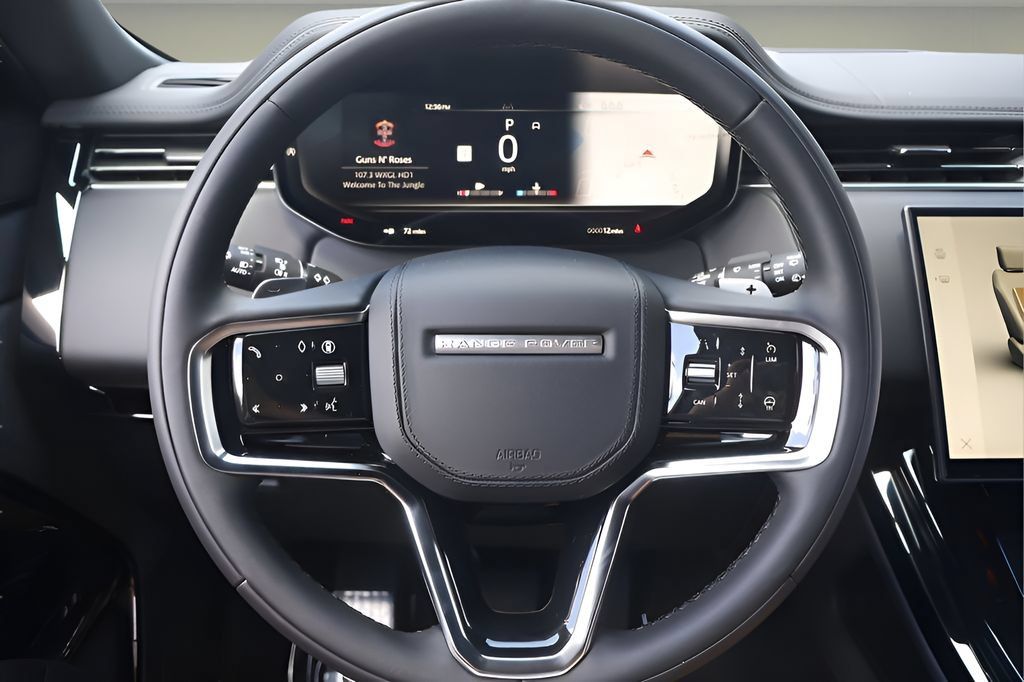 New 2026 Land Rover Range Rover Sport SE AWD/4WD image 17