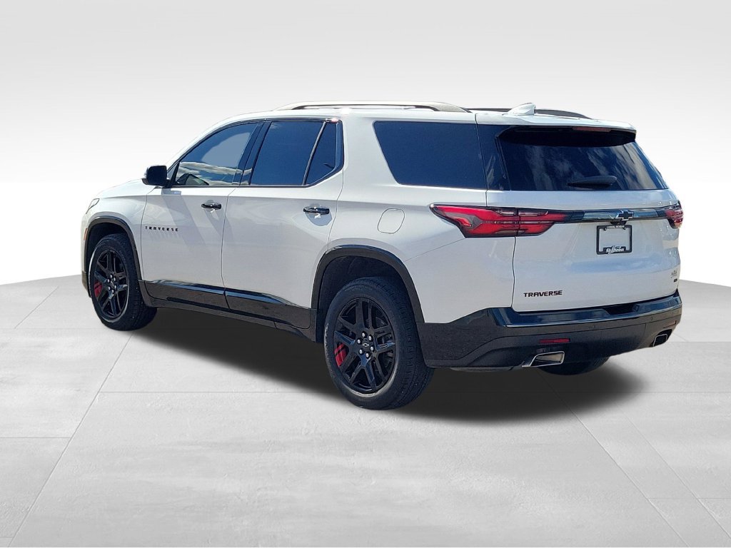 Used 2023 Chevrolet Traverse Premier w/ Redline Edition AWD/4WD image 4