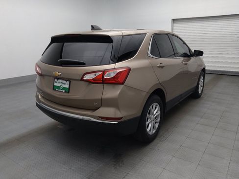 Used 2018 Chevrolet Equinox LT FWD image 9