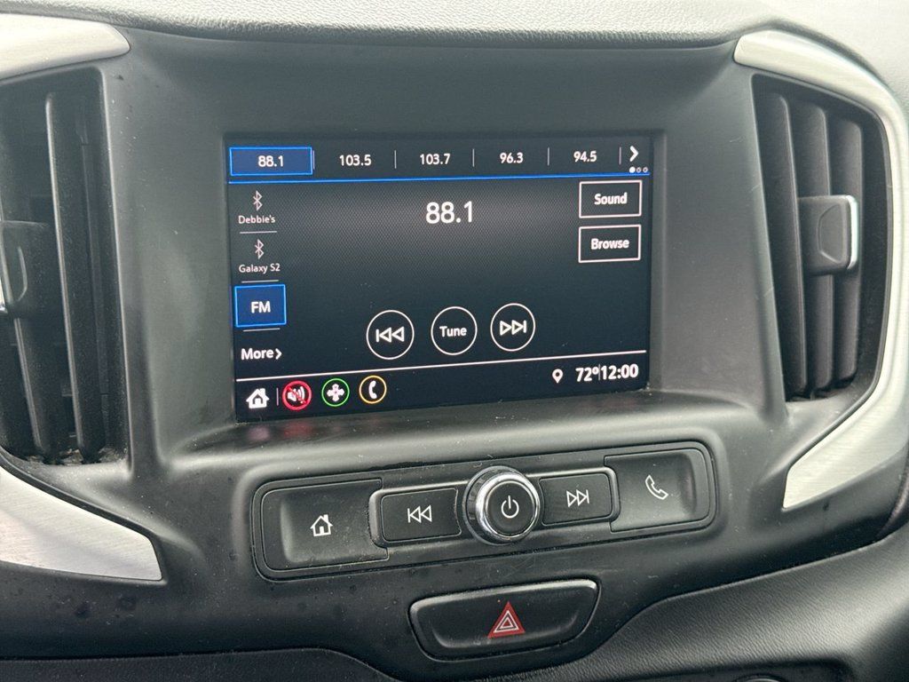 Used 2021 GMC Terrain SLE FWD image 17