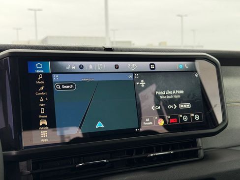 Used 2025 Jeep Gladiator Willys image 31