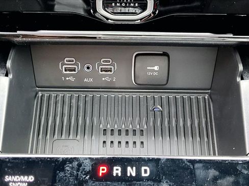 New 2026 Jeep Grand Cherokee Limited w/ Luxury Tech Group II AWD/4WD image 26