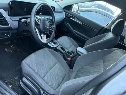 Used 2024 Kia Seltos LX AWD/4WD image 12