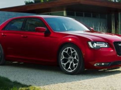 Used 2022 Chrysler 300 S w/ Comfort Group RWD image 1