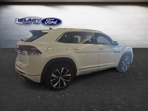 Used 2024 Volkswagen Atlas Cross Sport SEL Premium R-Line AWD/4WD image 8