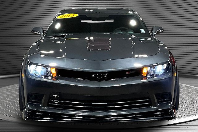 Used 2015 Chevrolet Camaro Z/28 RWD image 2