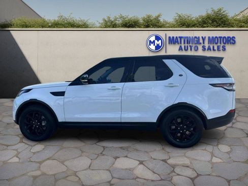 Used 2018 Land Rover Discovery SE image 7