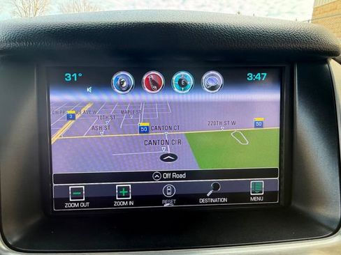 Used 2018 GMC Yukon XL SLT image 12