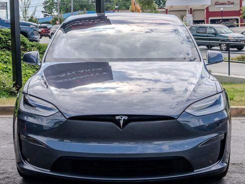 Used 2022 Tesla Model X AWD/4WD image 2