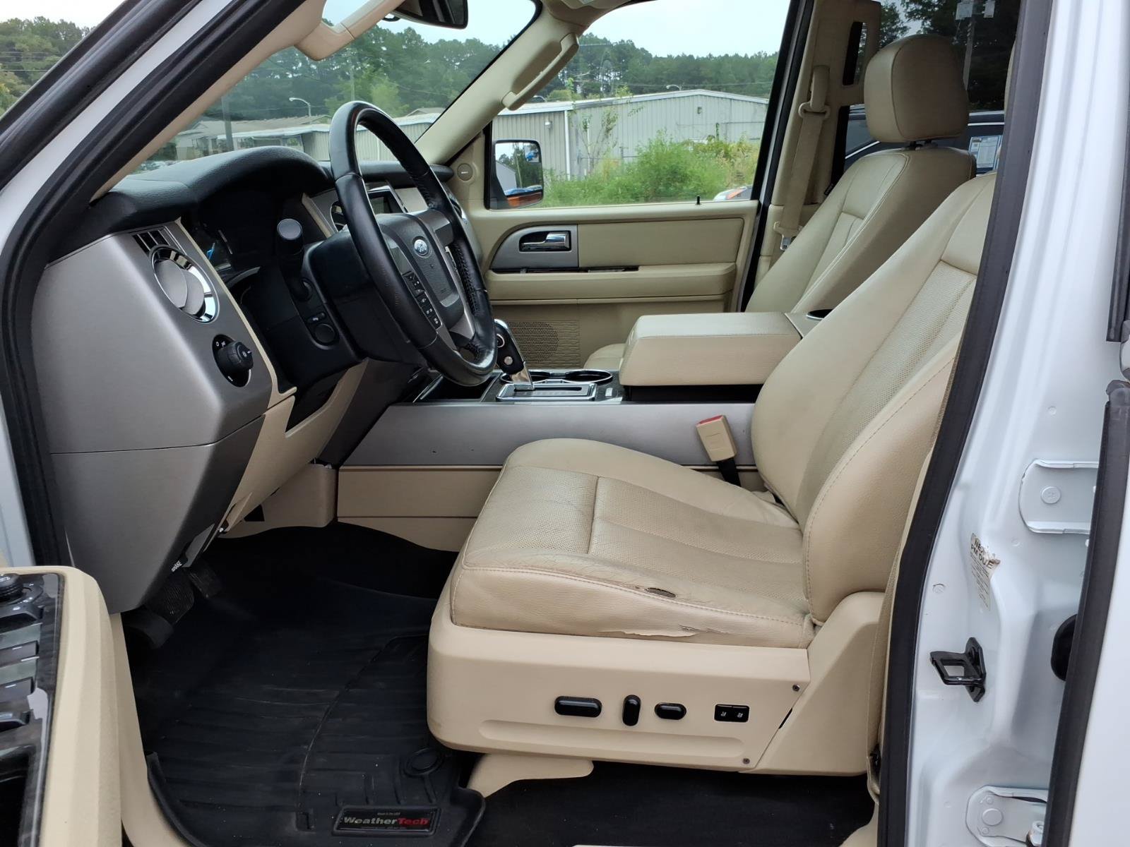 Used 2017 Ford Expedition EL Limited RWD image 8