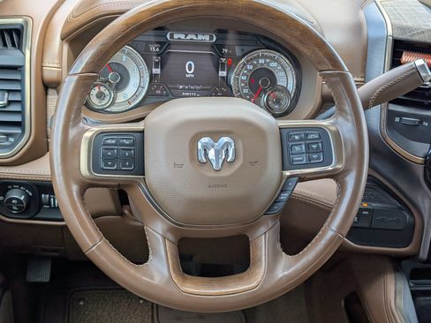 Used 2022 RAM 2500 Limited AWD/4WD image 12