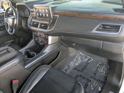 Used 2021 Chevrolet Tahoe Premier w/ Premium Package AWD/4WD image 24