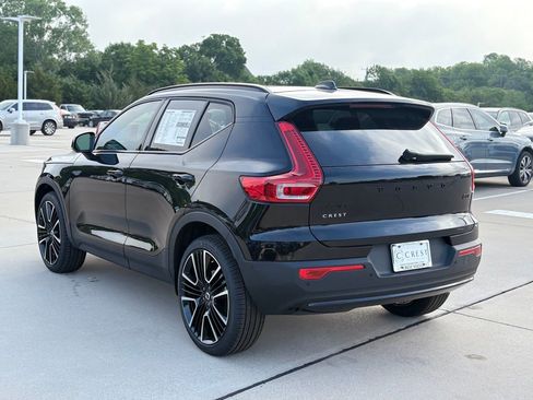 New 2026 Volvo XC40 B5 Ultra w/ Protection Package Premier AWD/4WD image 5