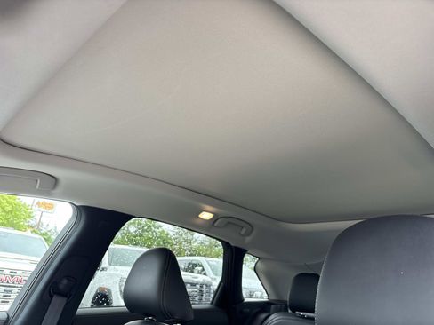 Used 2023 INFINITI QX50 Luxe AWD/4WD image 18