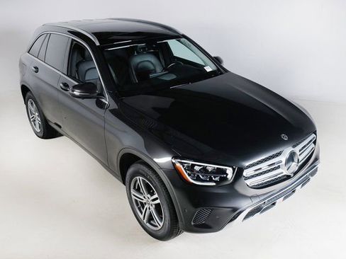 Used 2021 Mercedes-Benz GLC 300 4MATIC image 31