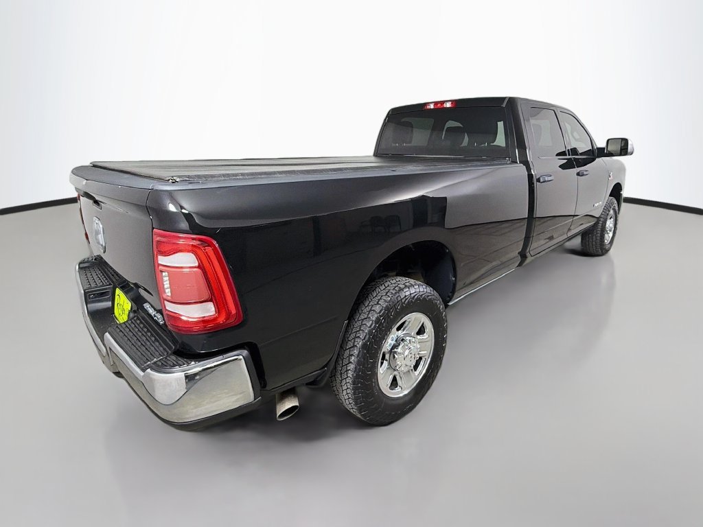 Used 2020 RAM 3500 Tradesman w/ Chrome Appearance Group AWD/4WD image 6
