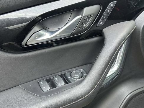 Used 2022 Chevrolet Blazer Premier w/ Enhanced Convenience Package image 16