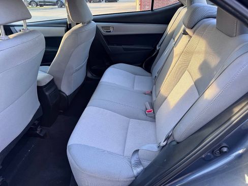 Used 2015 Toyota Corolla LE FWD image 11