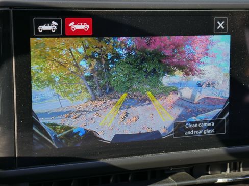 Used 2024 Jeep Wrangler High Altitude image 16
