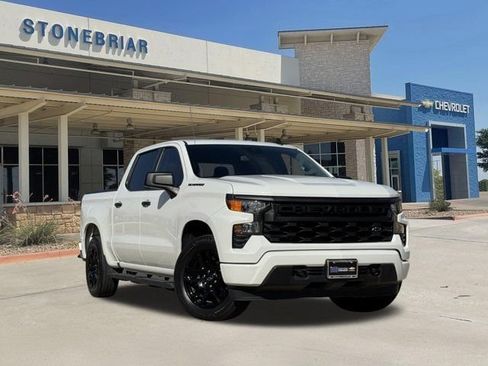 Used 2024 Chevrolet Silverado 1500 Custom w/ LPO, Dark Essentials Package RWD image 2