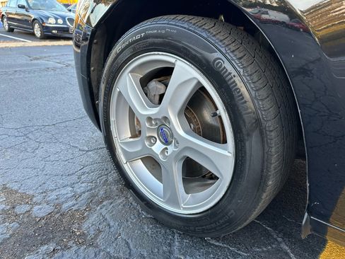 Used 2013 Volvo S60 T5 image 34