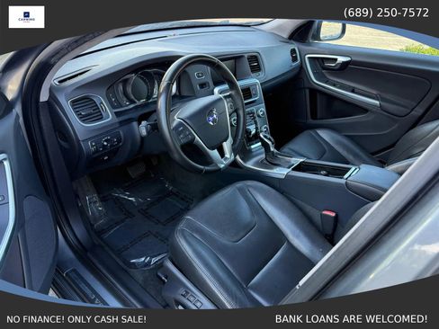 Used 2016 Volvo V60 T5 Premier image 9