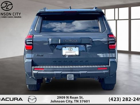 Used 2026 Toyota 4Runner SR5 AWD/4WD image 4