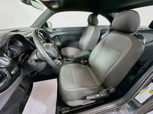 Used 2017 Volkswagen Beetle 1.8T S image 20