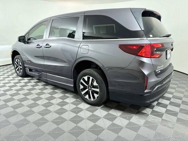 Used 2026 Honda Odyssey EX-L image 21