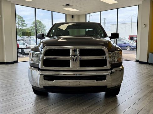 Used 2018 RAM 2500 Tradesman w/ Chrome Appearance Group RWD image 2