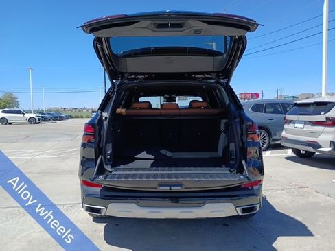 Used 2024 BMW X5 sDrive40i w/ Parking Assistance Package image 9
