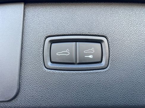 Certified 2023 Porsche Cayenne Platinum Edition AWD/4WD image 8