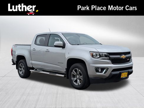 Used 2018 Chevrolet Colorado Z71 AWD/4WD image 1