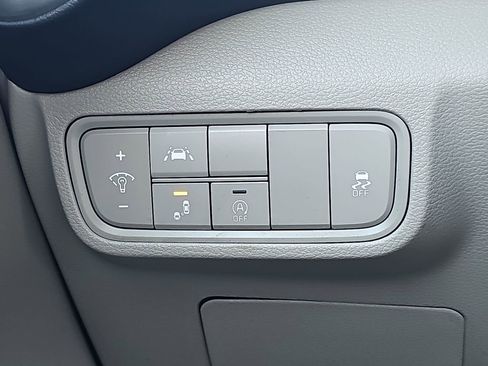 Used 2022 Kia Soul LX w/ Technology Package image 30